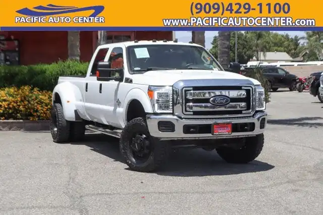 2012 Ford F-350 XLT 4WD Crew Cab DRW 172 in's photo