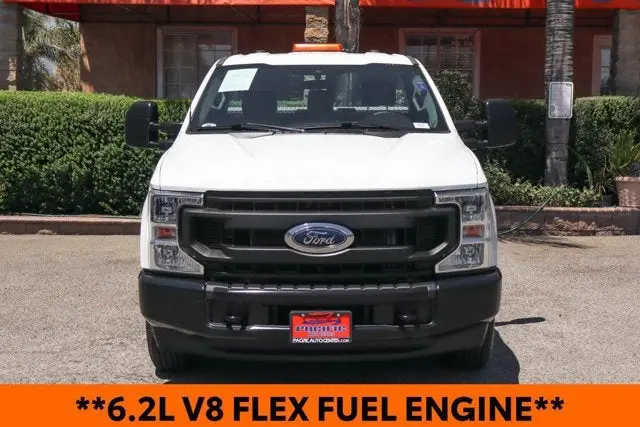 2021 Ford F-250 XL Regular Cab 8' Box photo 3