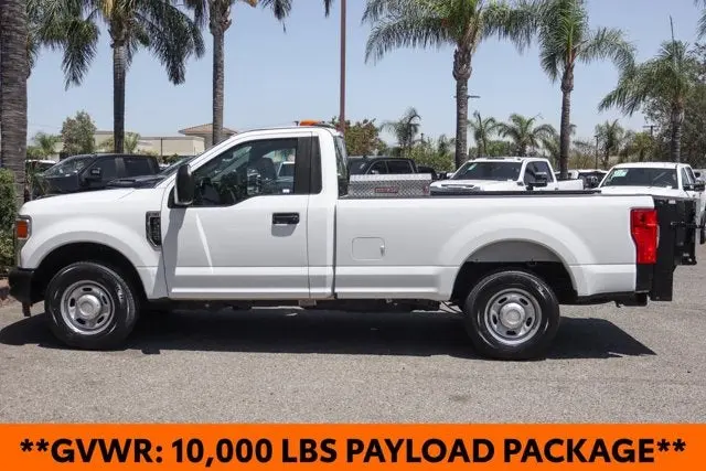 2021 Ford F-250 XL Regular Cab 8' Box photo 5