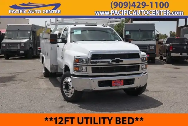 2023 Chevrolet Silverado HD Work Regular Cab 141" WB's photo
