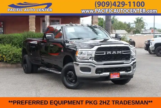 2024 RAM 3500 Tradesman 4X4 Crew Cab LWB's photo