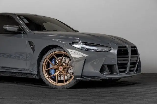 2023 BMW M3 Base photo 3