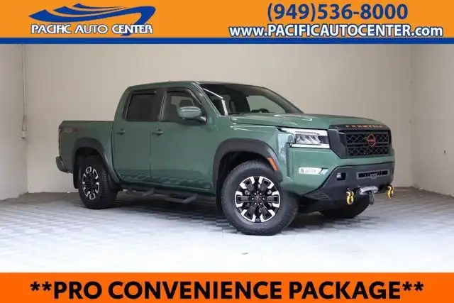 2023 Nissan Frontier PRO-4X Crew Cab 4WD's photo