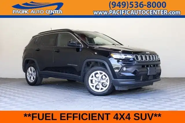2025 Jeep Compass Latitude 4X4's photo