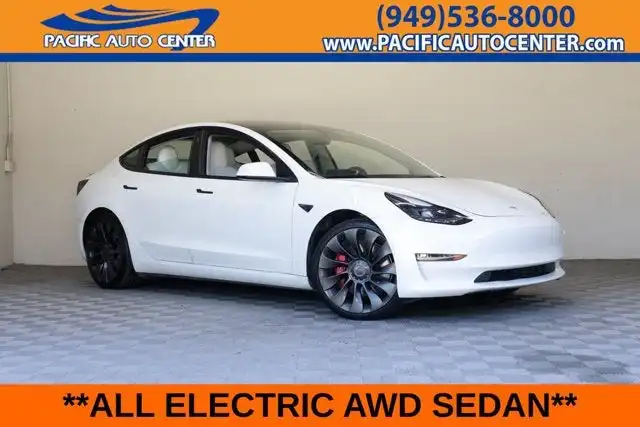 2022 Tesla Model 3 Performance Dual Motor All-Wheel Drive's photo