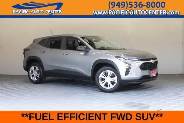 2024 Chevrolet Trax LS's photo