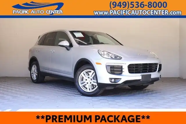 2018 Porsche Cayenne Base's photo