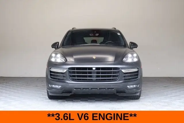 2017 Porsche Cayenne GTS photo 4