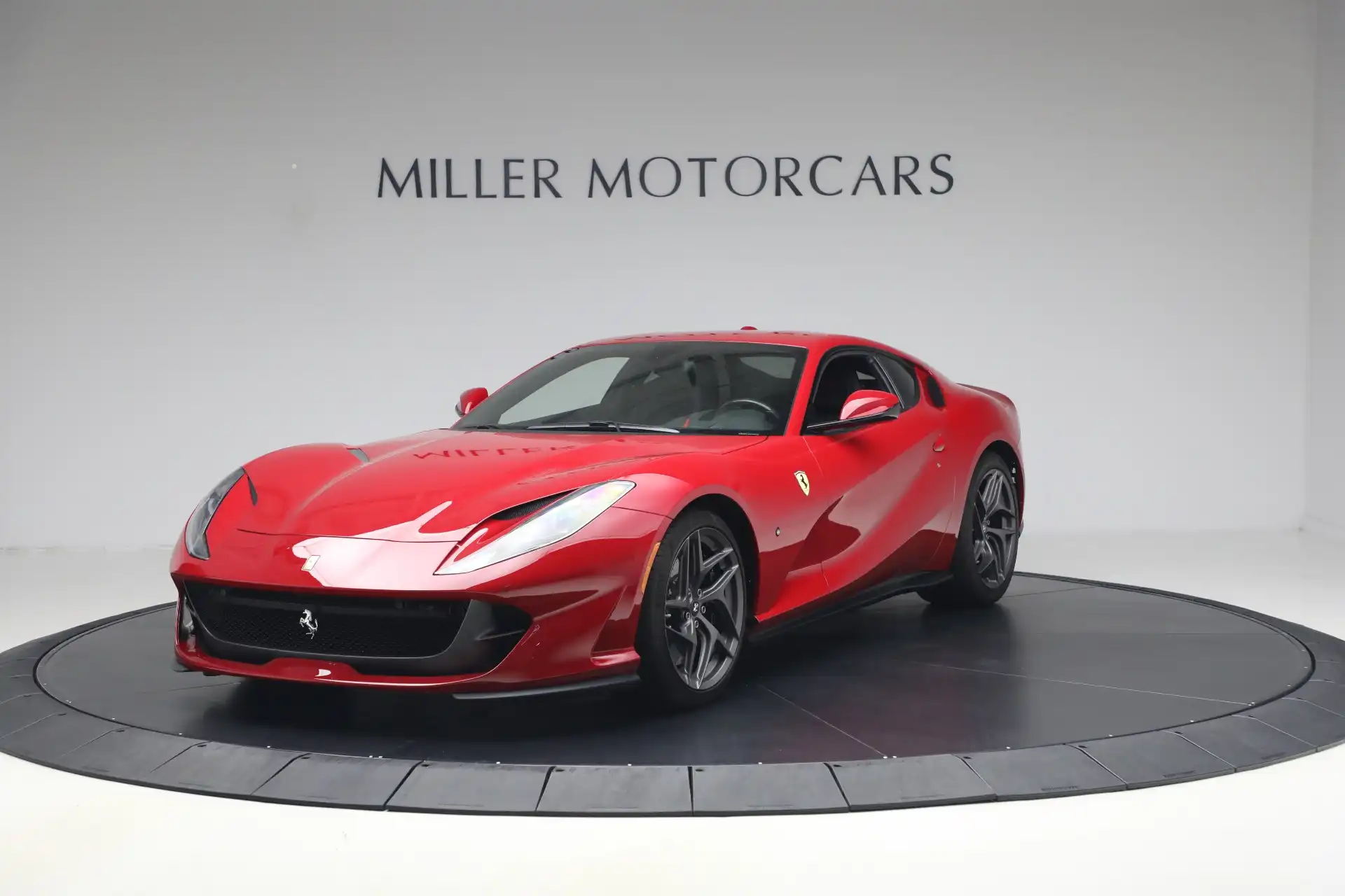 2018 Ferrari 812 Base's photo