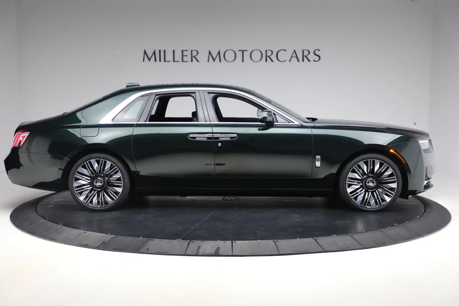2026 Rolls-Royce Ghost Ghost photo 3
