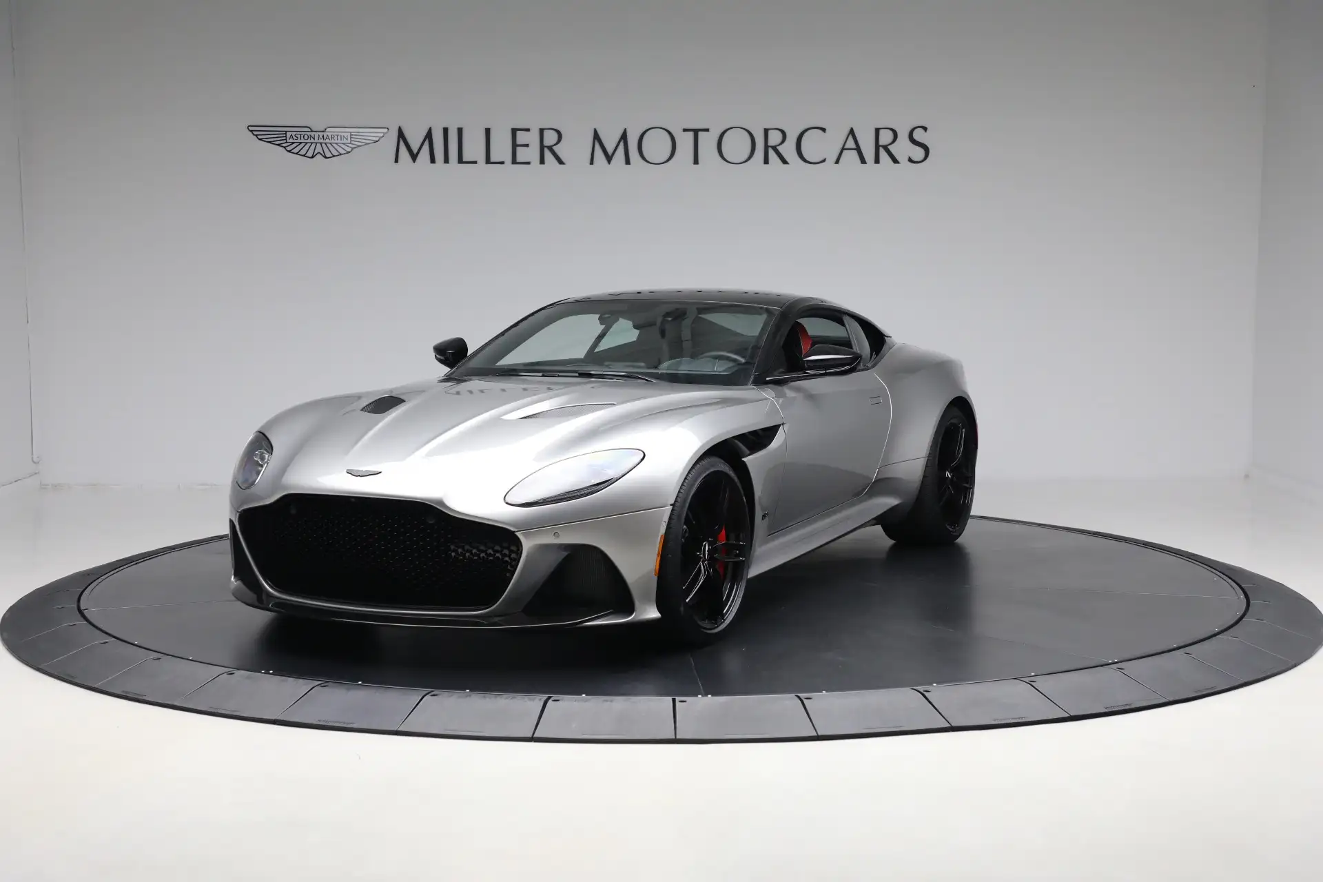 2023 Aston Martin DBS 5.2 V12's photo