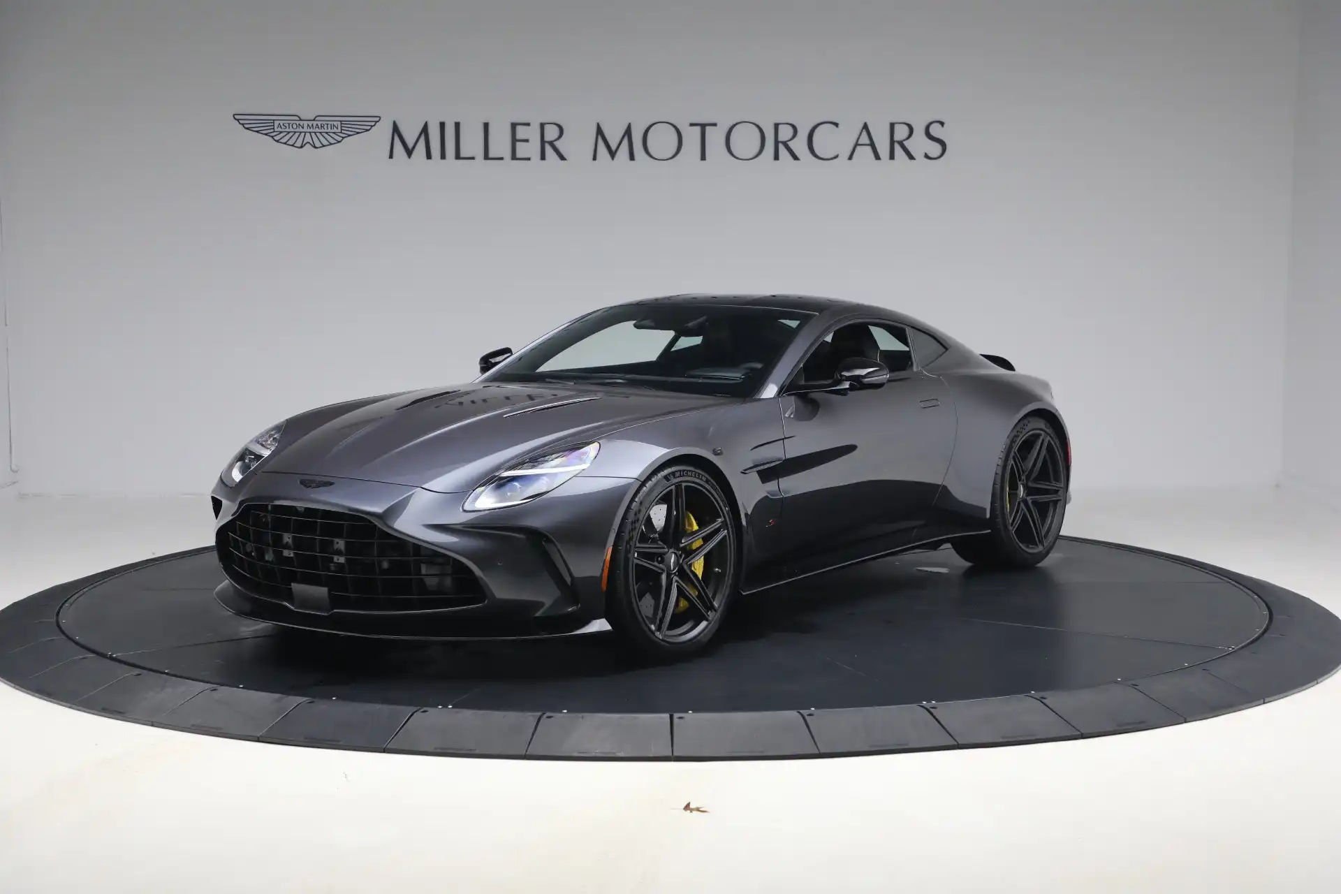2026 Aston Martin Vantage 4.0 V8's photo