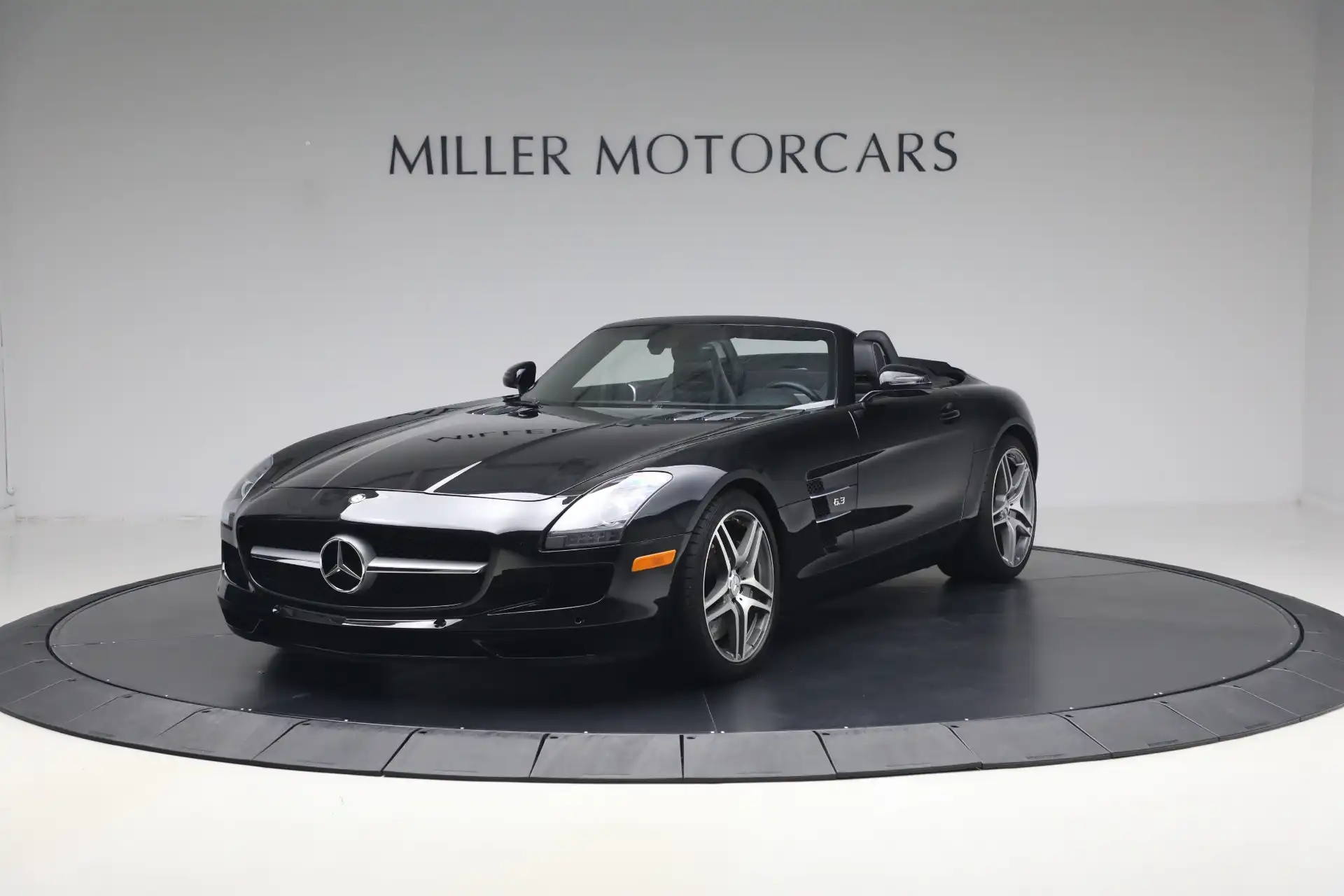 2012 Mercedes-Benz SLS AMG Base's photo