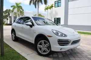 2014 Porsche Cayenne Diesel's photo