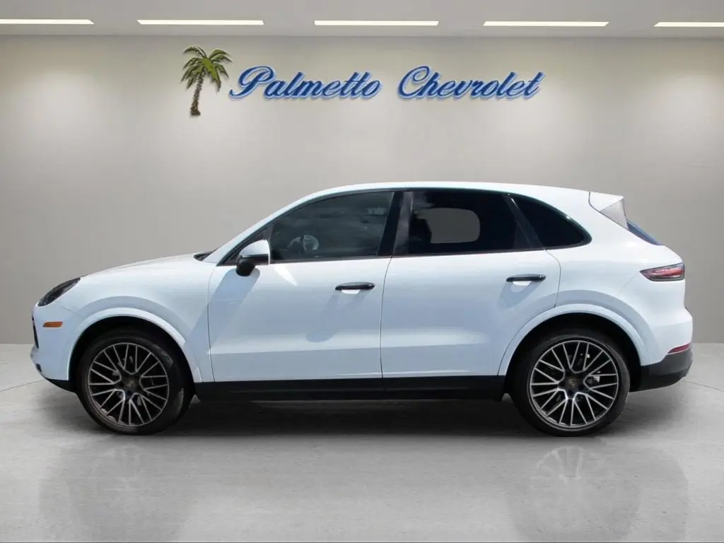 2019 Porsche Cayenne Base photo 5