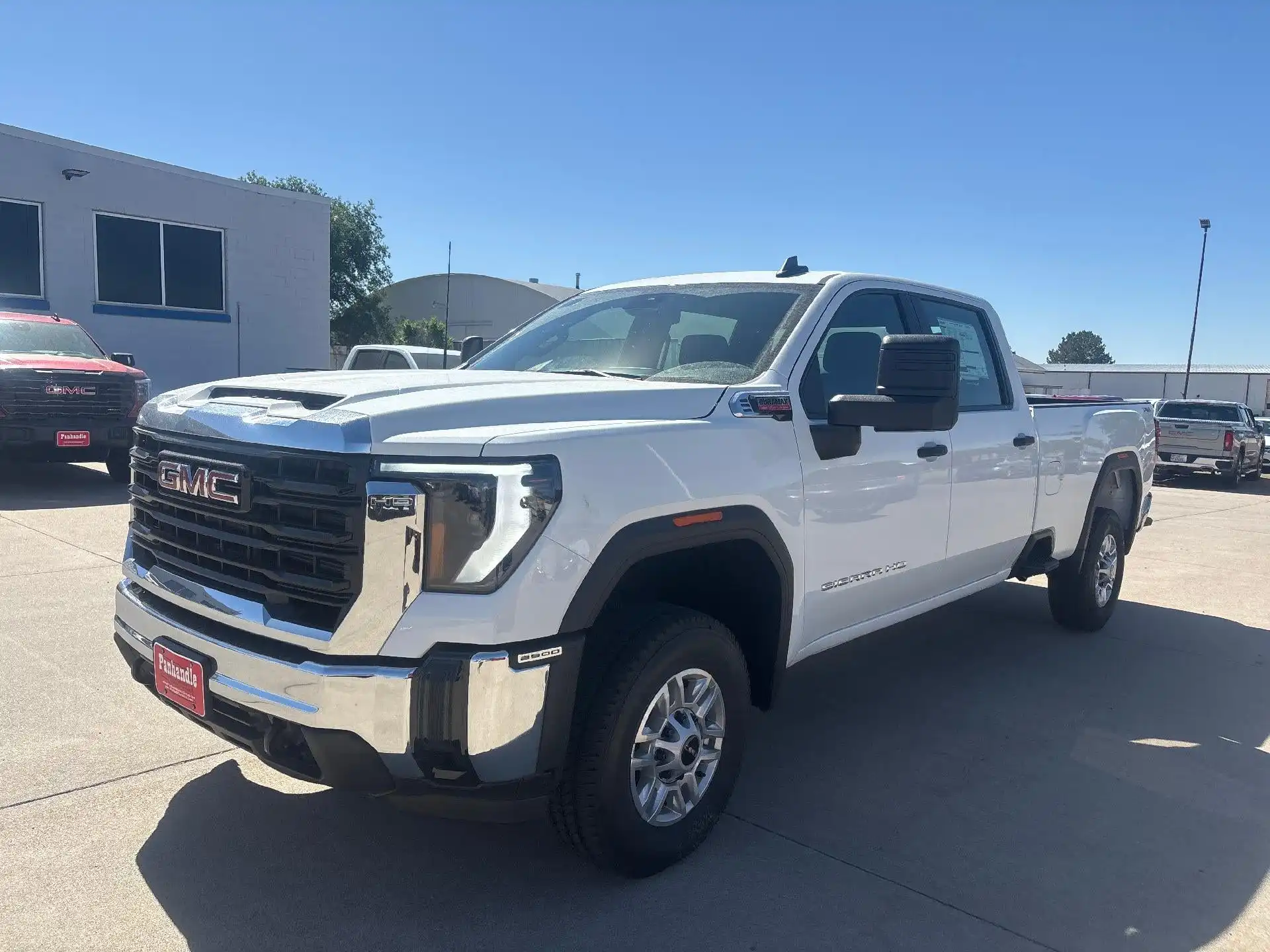 2026 GMC Sierra 4WD Crew Cab Long Box Pro's photo