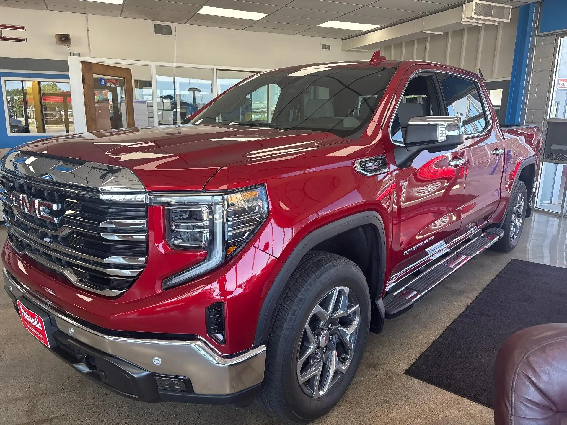 2026 GMC Sierra 4WD Crew Cab Short Box SLT's photo