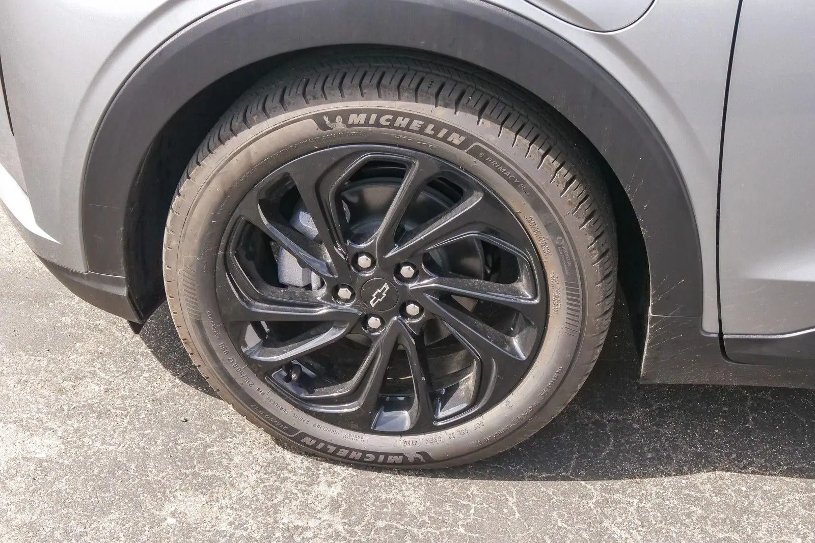 2027 Chevrolet Bolt EV RS Auto photo 5