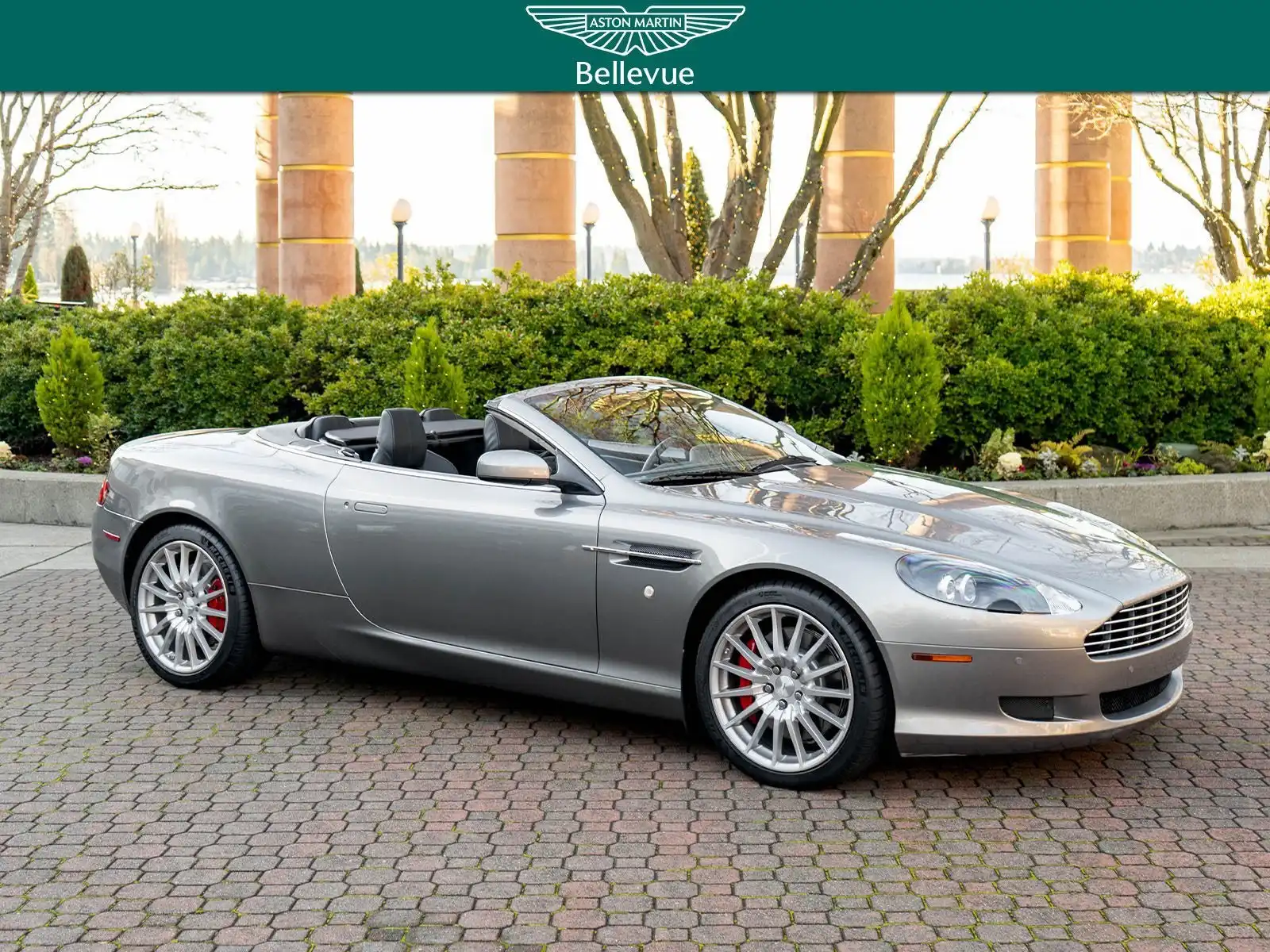2009 Aston Martin DB9 Volante Touchtronic's photo