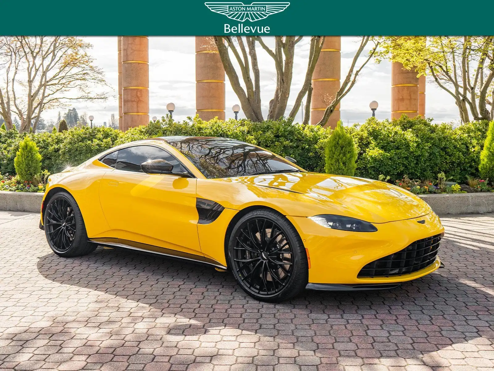 2023 Aston Martin Vantage 4.0 V8 AUTO's photo