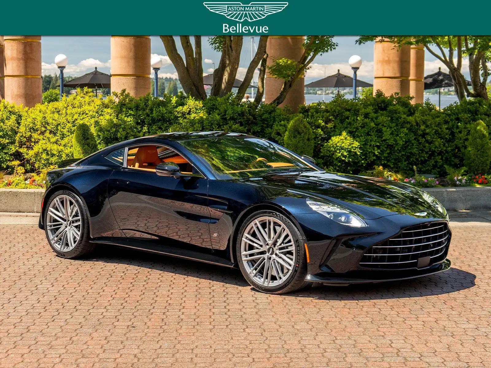 2026 Aston Martin Vantage 4.0 V8's photo