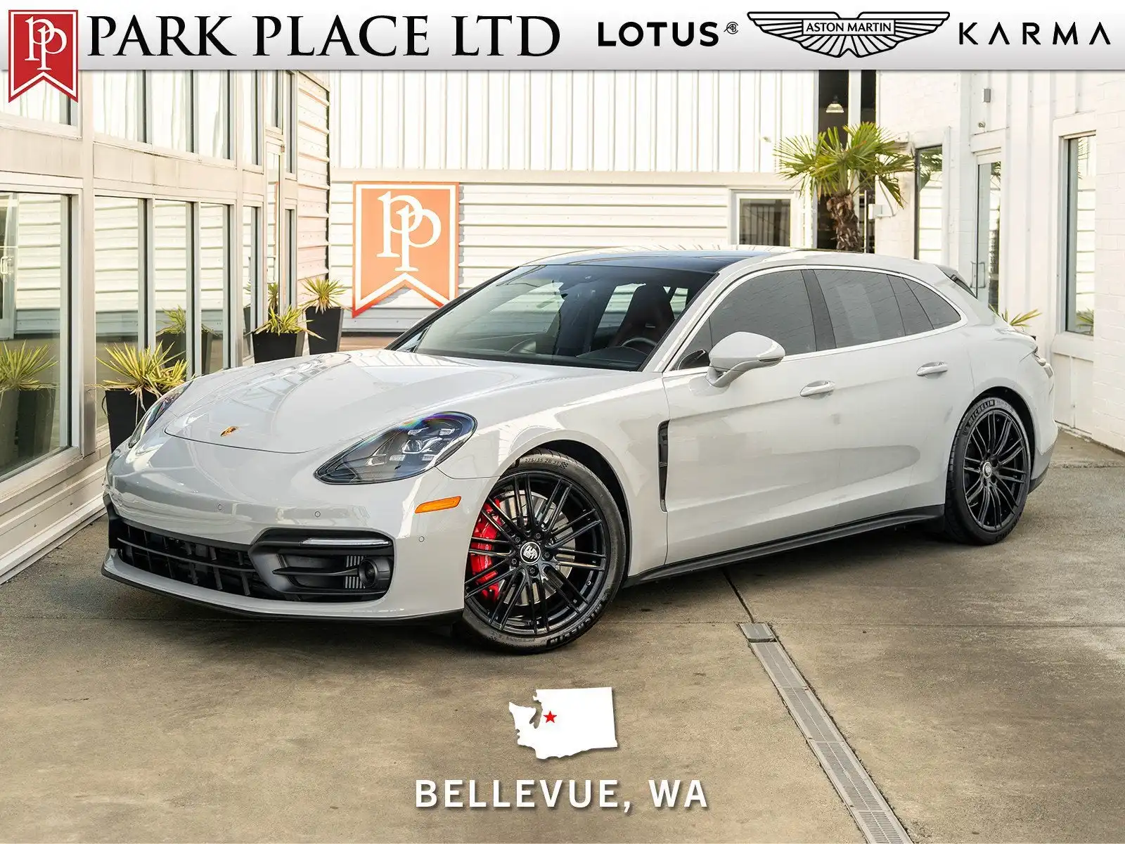 2023 Porsche Panamera 4S Sport Turismo's photo