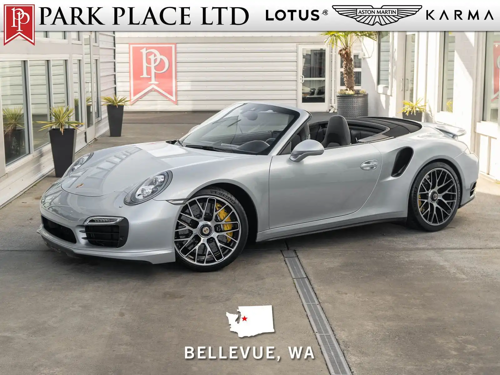 2014 Porsche 911 Turbo S Cabriolet's photo