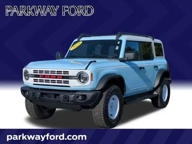 2025 Ford Bronco Heritage Edition 4x4's photo