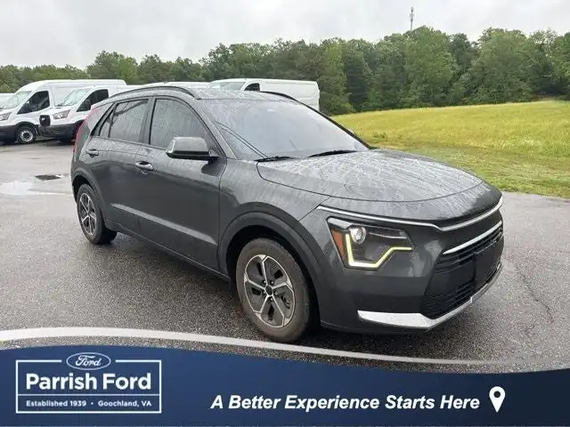 2025 Kia Niro EX HEV's photo