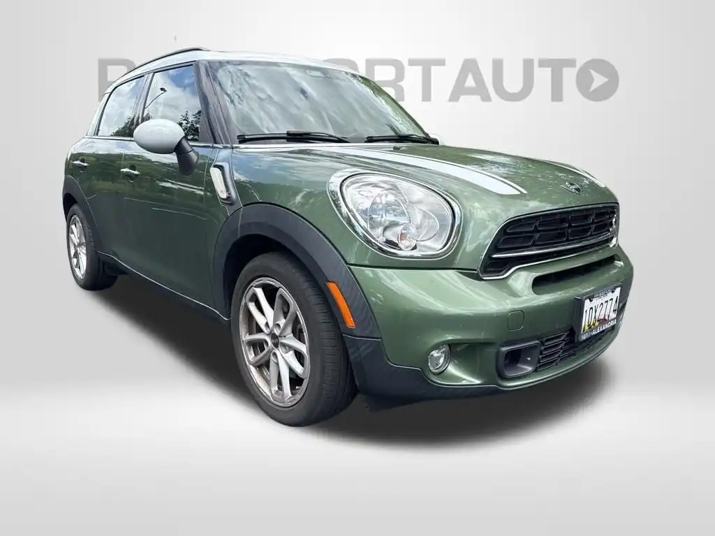 2016 MINI Countryman Countryman S's photo