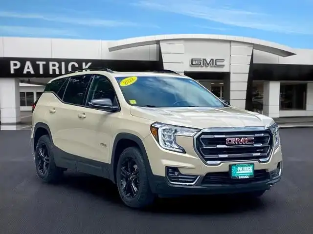 2022 GMC Terrain AT4 AWD's photo