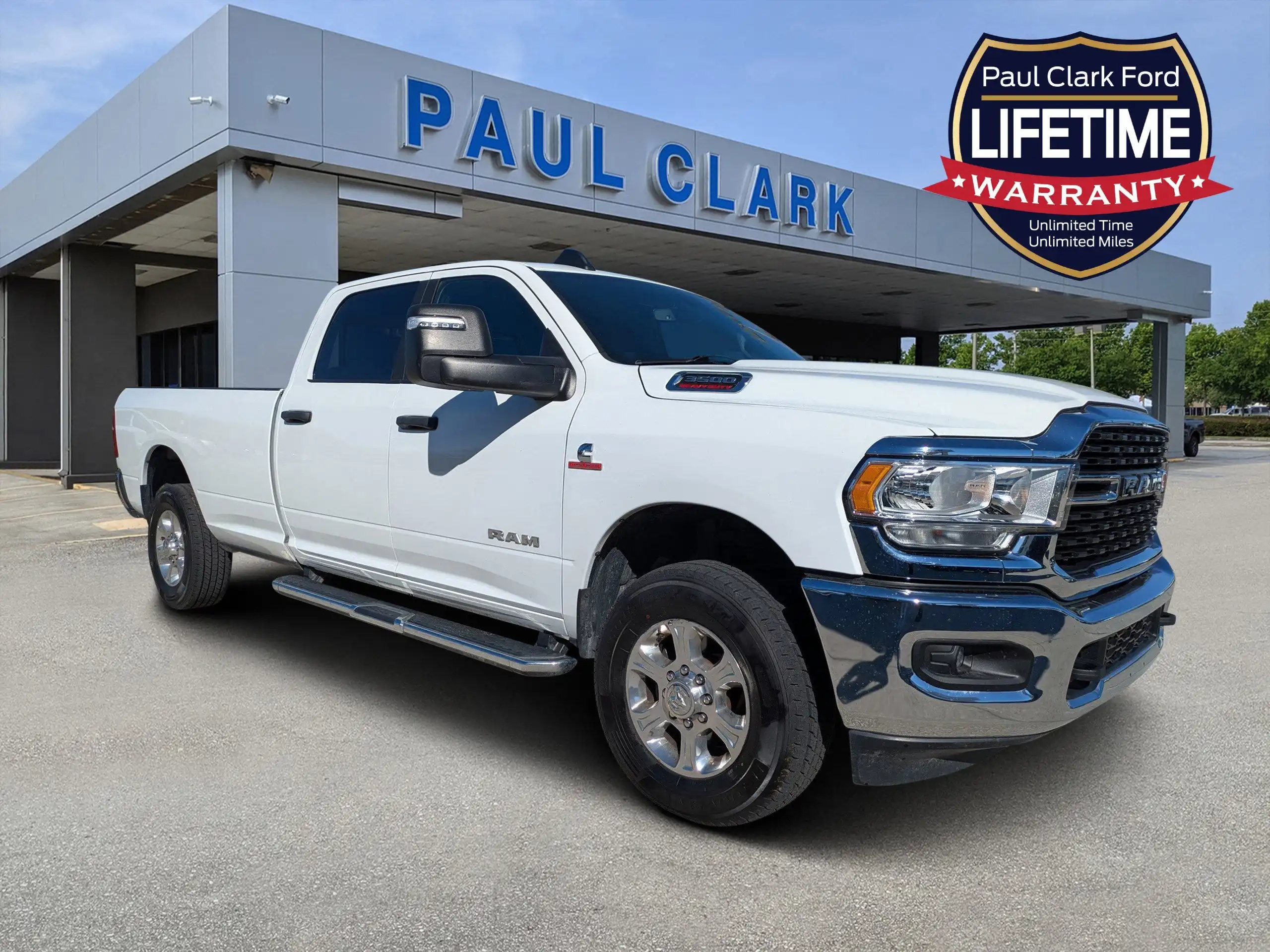 2024 RAM 3500 Big Horn 4X4 Crew Cab LWB's photo