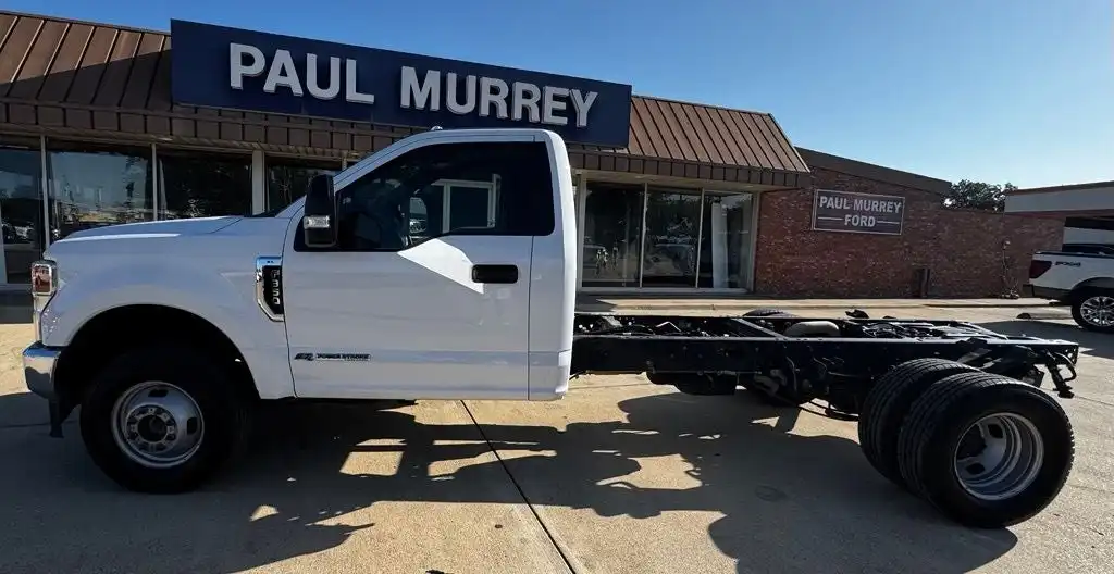 2022 Ford F-350 XL 4x4 Regular Cab 169-In DRW's photo