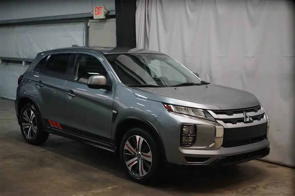 2024 Mitsubishi Outlander Sport 2.0 ES AWC CVT's photo