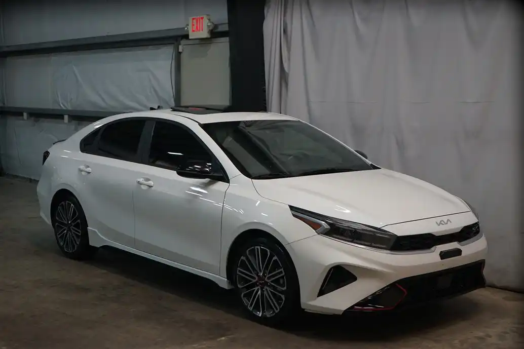 2023 Kia Forte GT DCT's photo