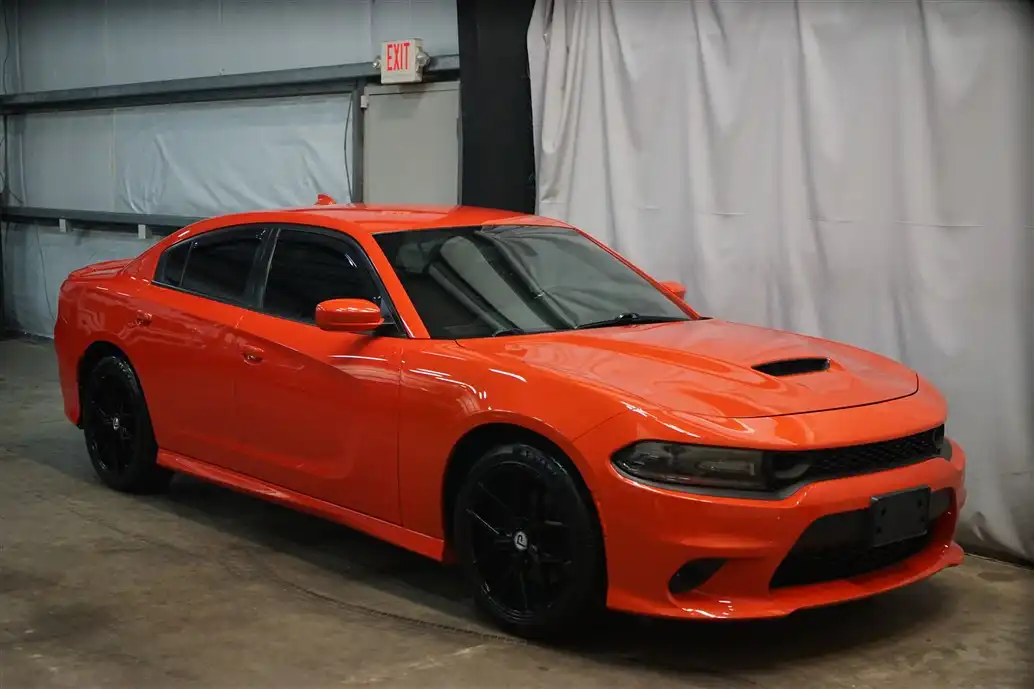 2018 Dodge Charger SXT Plus's photo