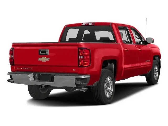2016 Chevrolet Silverado 1500 LT Crew Cab Short Box photo 3