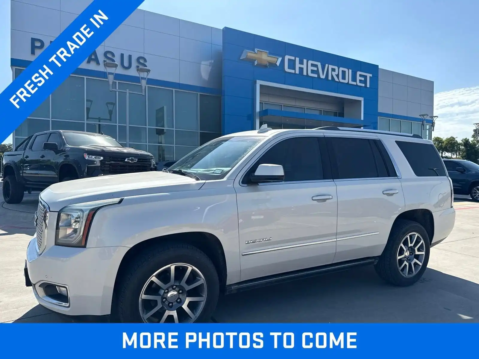 2015 GMC Yukon 2WD Denali's photo
