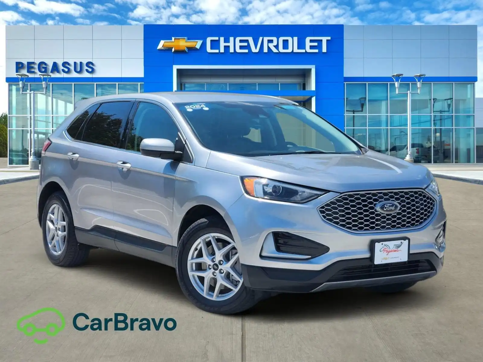 2024 Ford Edge SEL AWD's photo