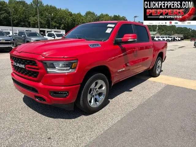 2022 RAM 1500 Big Horn/Lone Star 4x4 Crew Cab 5'7's photo