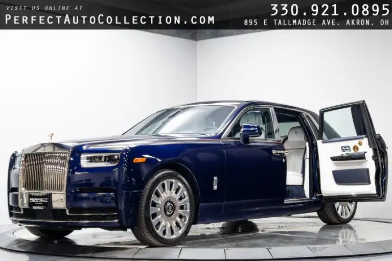 2021 Rolls-Royce Phantom Base's photo