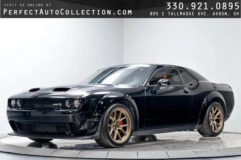 2023 Dodge Challenger SRT Hellcat Widebody Jailbreak Auto's photo