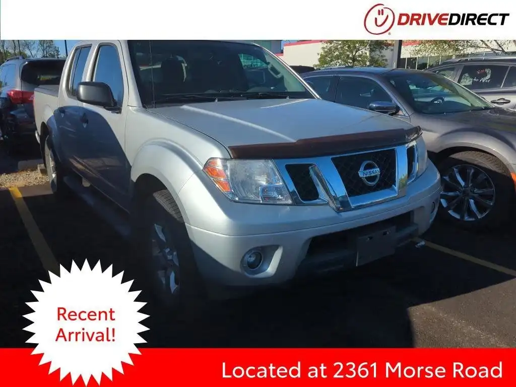2013 Nissan Frontier 4.0 SV Crew Cab 4WD Auto SWB's photo