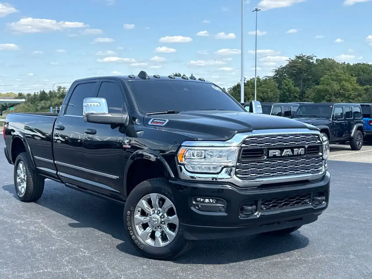 2024 RAM 3500 Limited 4X4 Crew Cab LWB's photo