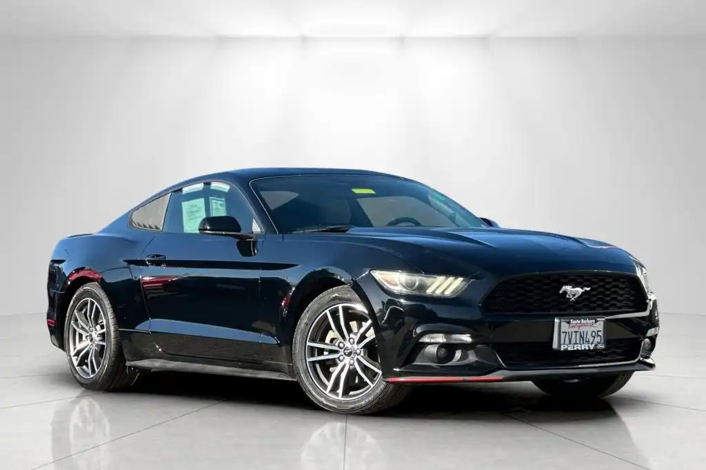 2016 Ford Mustang EcoBoost Coupe's photo