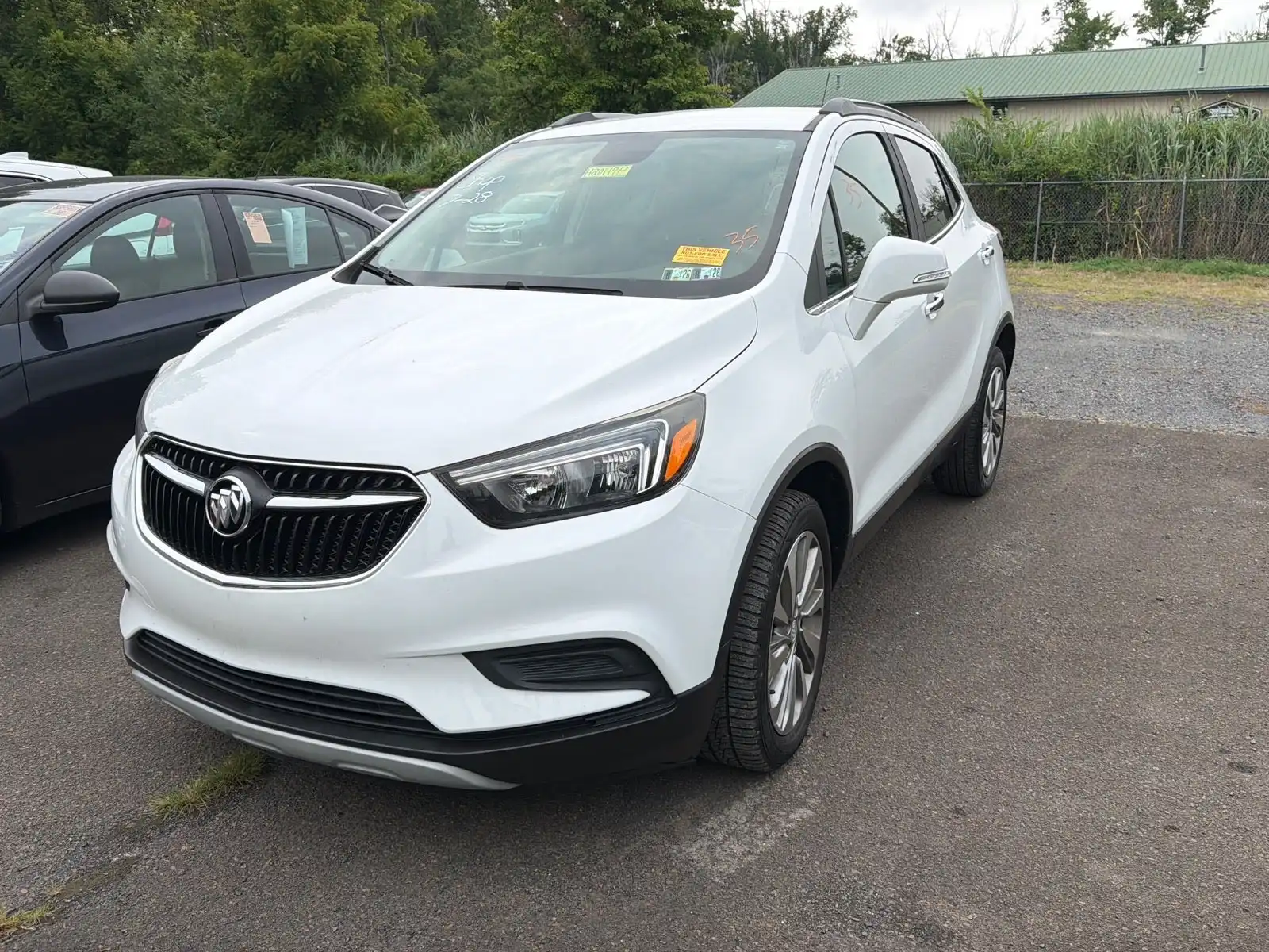 2017 Buick Encore Preferred's photo