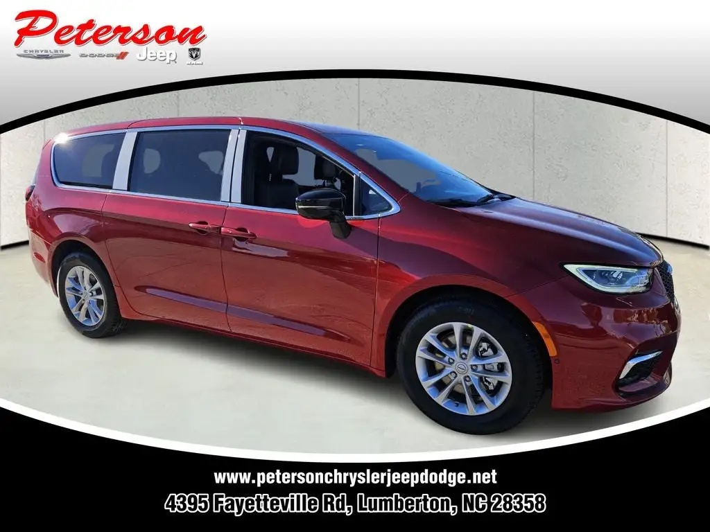 2026 Chrysler Pacifica Select photo 1