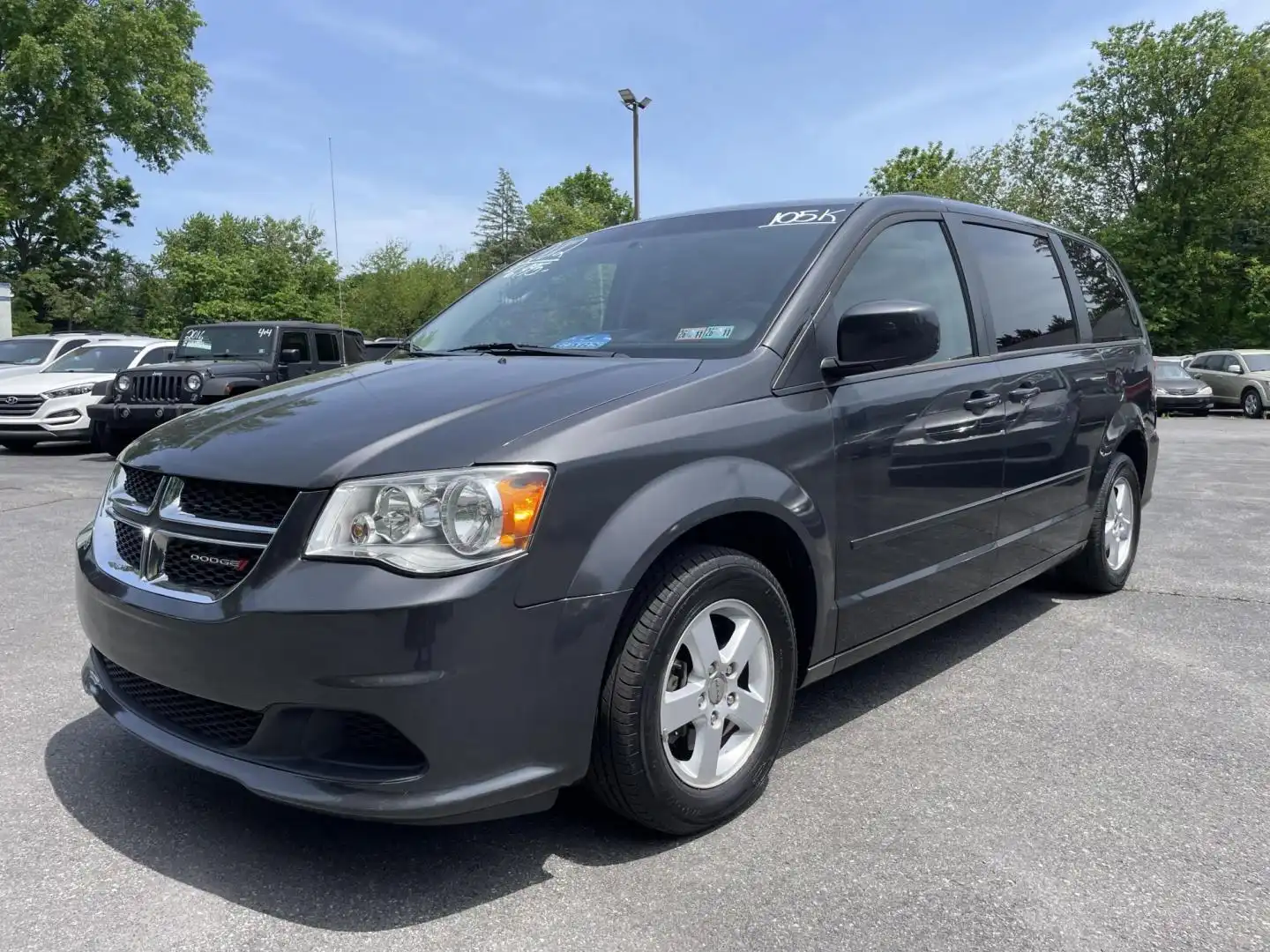 2012 Dodge Grand Caravan SXT's photo
