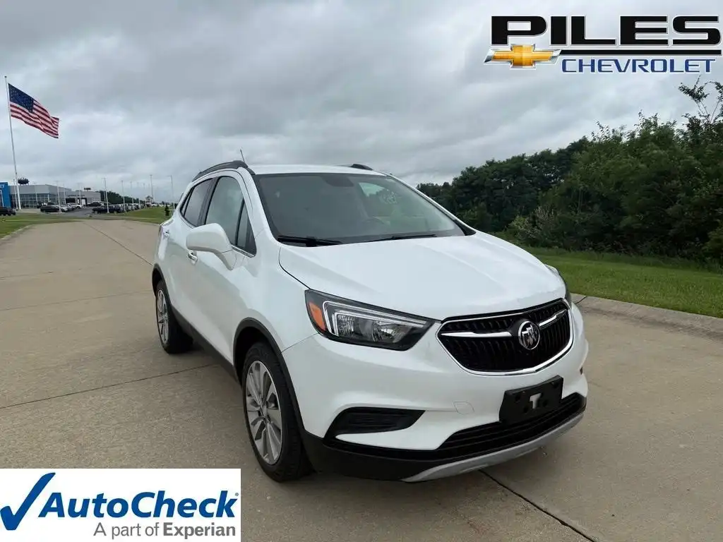 2020 Buick Encore Preferred's photo