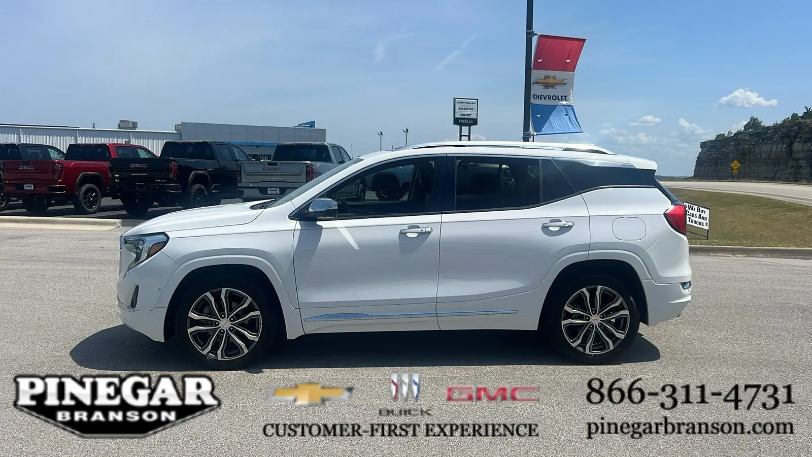 2019 GMC Terrain Denali AWD photo 4
